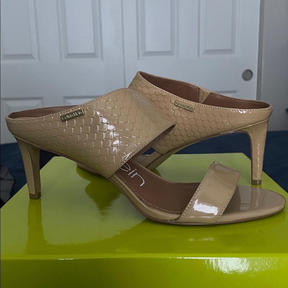 Calvin Klein Tan Patent Leather Mules
